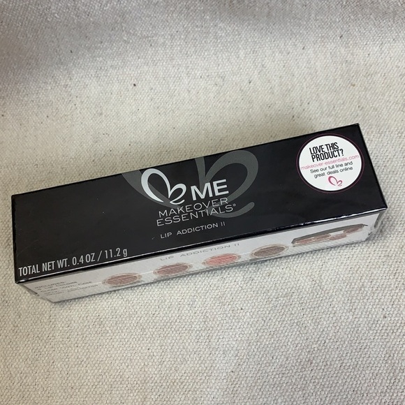 💋 Makeover Essentials Lip Addiction II 💋 NEW - Picture 3 of 5